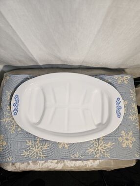 Vintage Corning Ware P-19 Ceramic Meat Platter with Blue Cornflower Motif